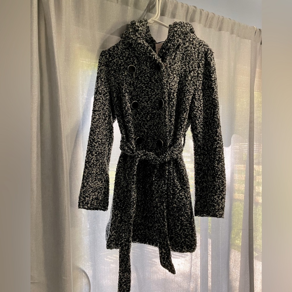 RSVP Winter Coat.  Size L, black and white